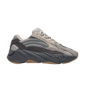 Yeezy 700 Tephra