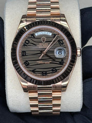 Rolex | Day-Date | 218235 | Rose gold | 41 x 49 mm | Rose gold | Brown | Automatic