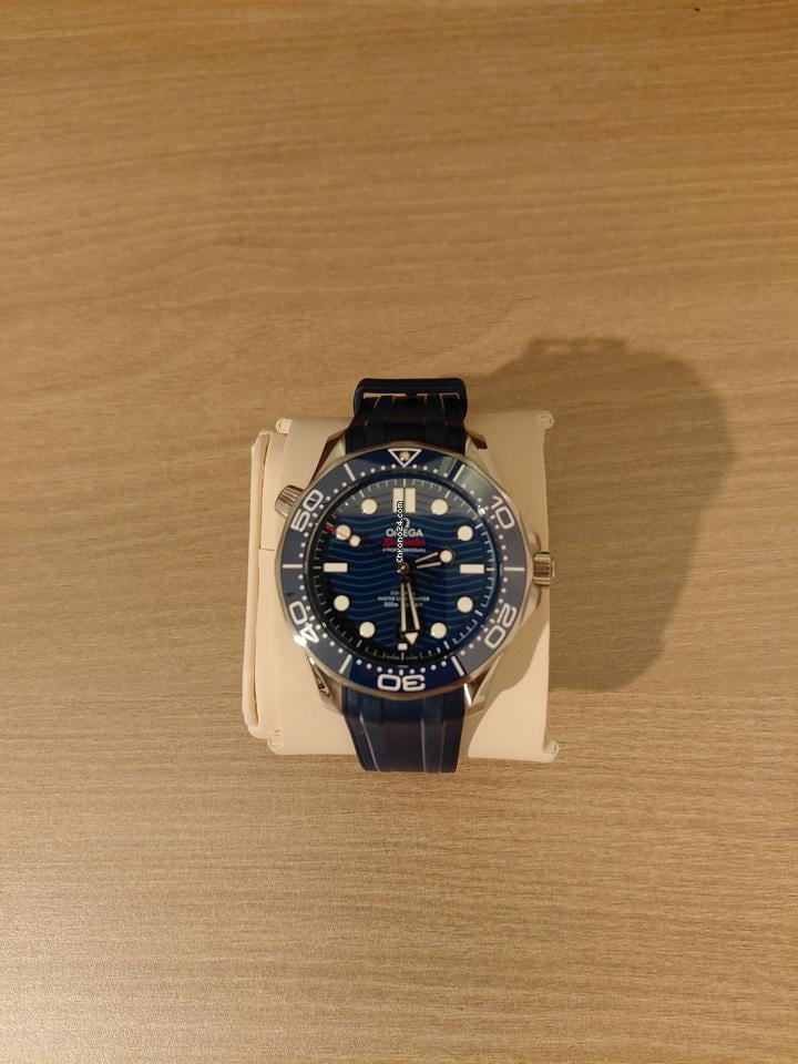 Omega Seamaster Diver 300 M210.32.42.20.03.001