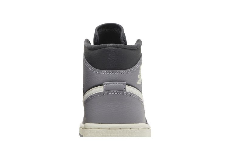Air Jordan 1 Mid Cement Grey