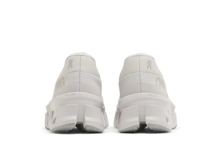 Wmns Cloudmonster 2 'Sand Frost'