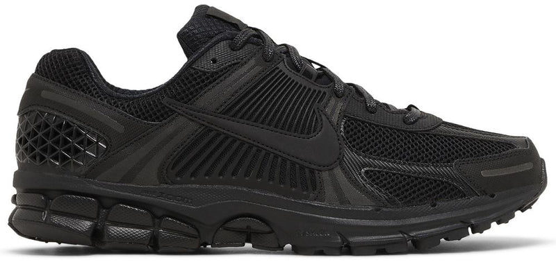 Air Zoom Vomero 5 Triple Black