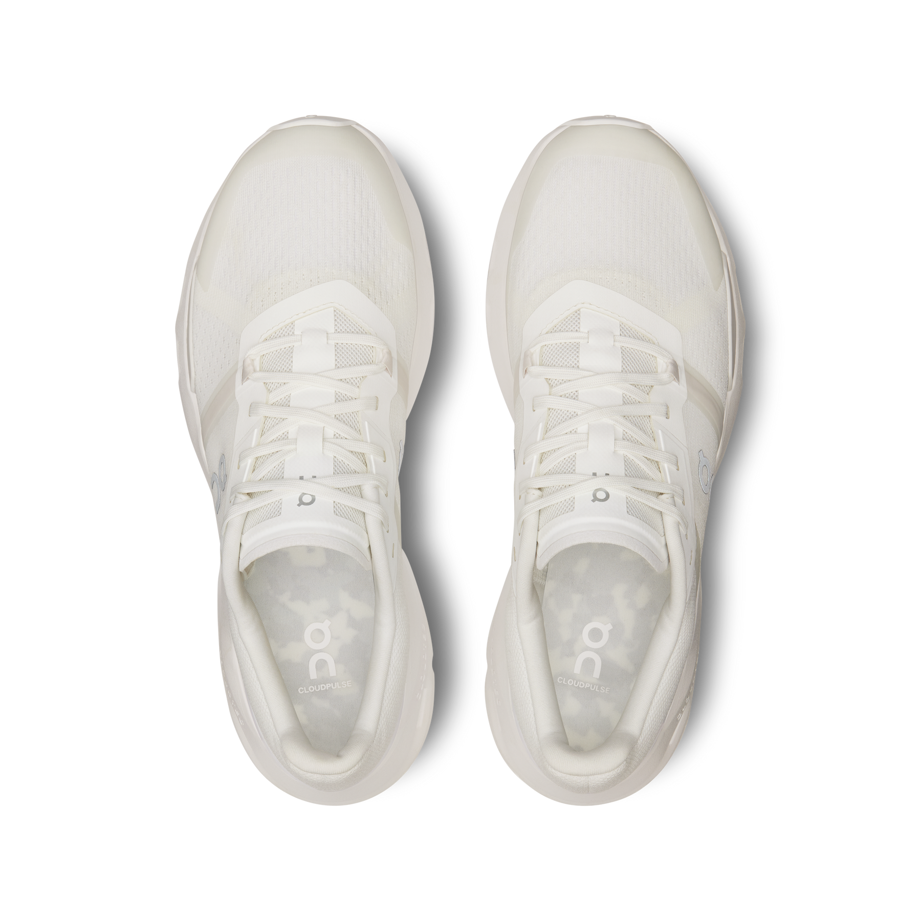 On Cloudpulse White Frost