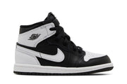 Air Jordan 1 Retro High OG TD Black White 2.0