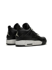 Air Jordan 4 Retro sneakers