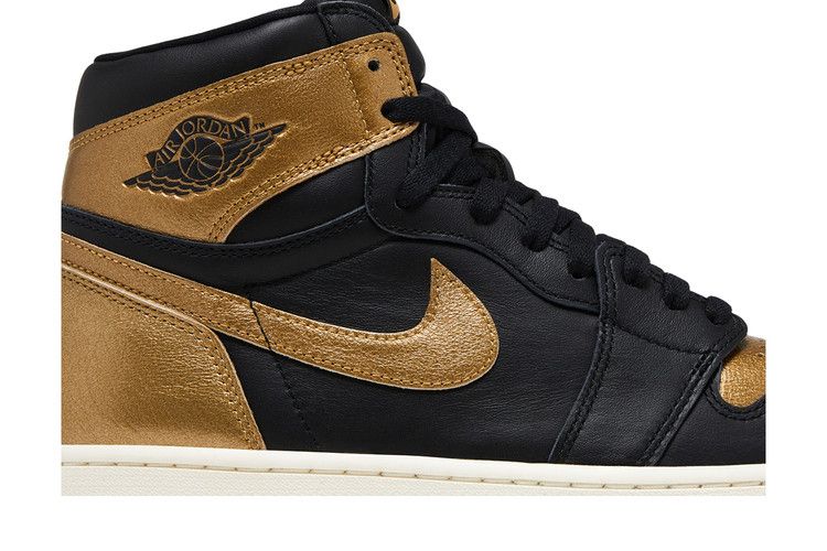 Air Jordan 1 Retro High OG Black Gold