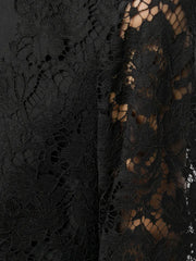 lace-detail dress