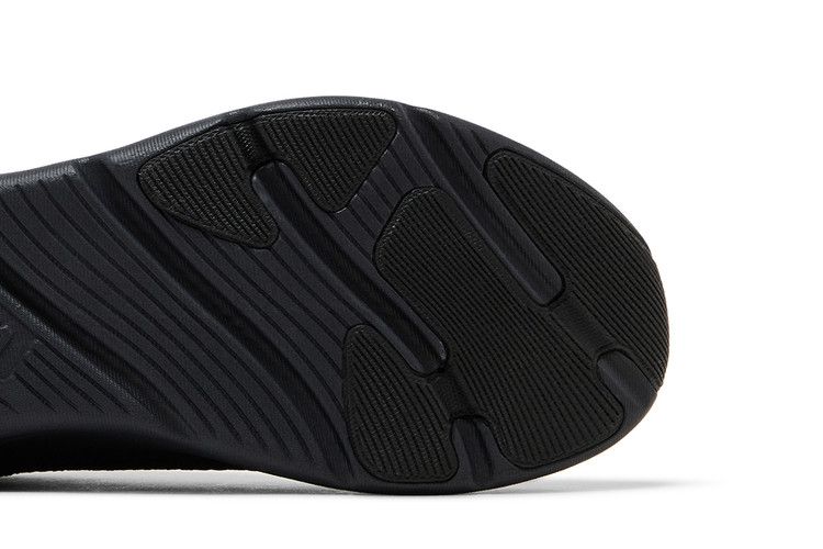 Solimar Triple Black
