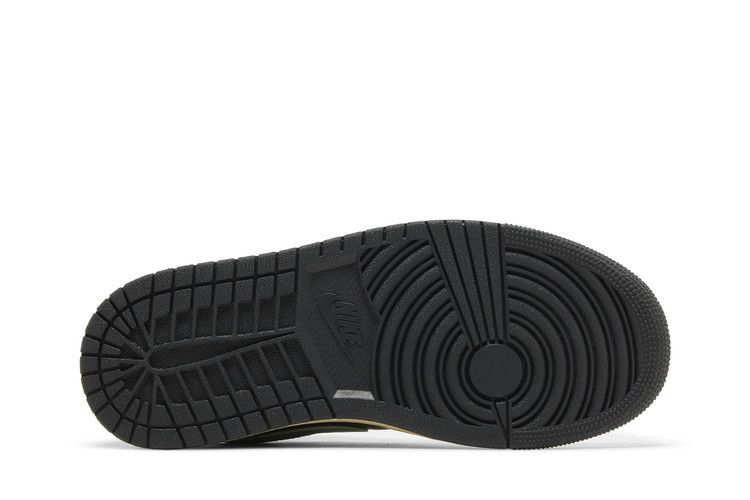 Jordan 1 Low Anthracite Jade Smoke