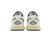 Jordan 1 Low Anthracite Jade Smoke