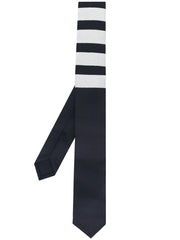 4-bar plain weave tie