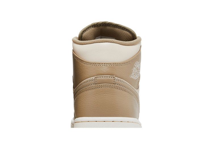 Air Jordan 1 Mid Legend Brown