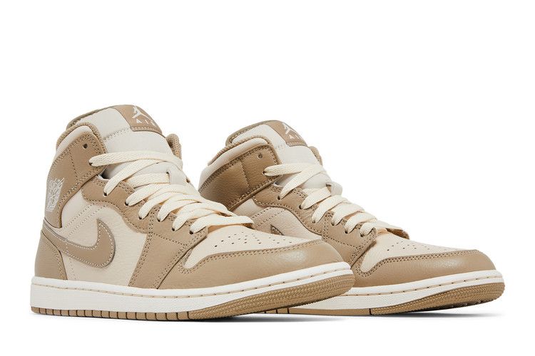 Air Jordan 1 Mid Legend Brown