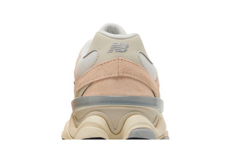 New Balance 9060 Vintage Rose Sea Salt
