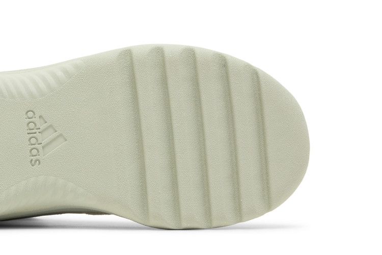 Yeezy Desert Boot Salt 2024