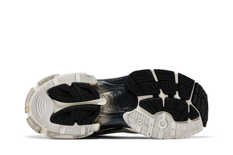 Balenciaga Runner Sneaker Gradient - White Black