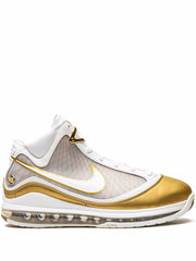 LeBron 7 Retro QS "China Moon" sneakers