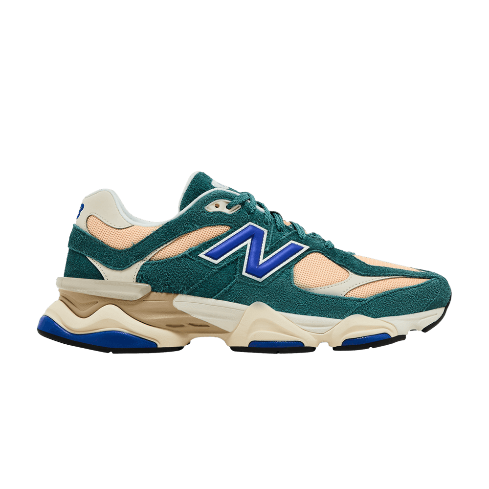 New Balance 9060 New Spruce Peach Blossom