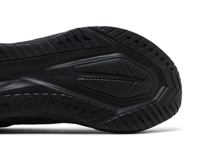 Asics Novablast 5 Black Carrier Grey