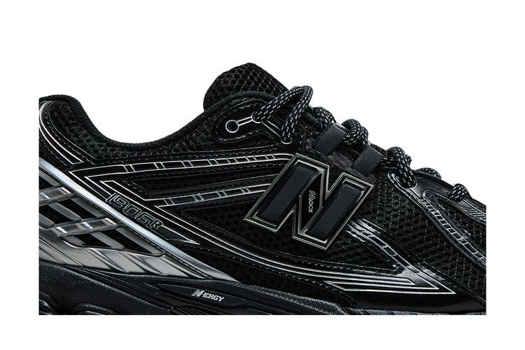 New Balance 1906R Black Silver