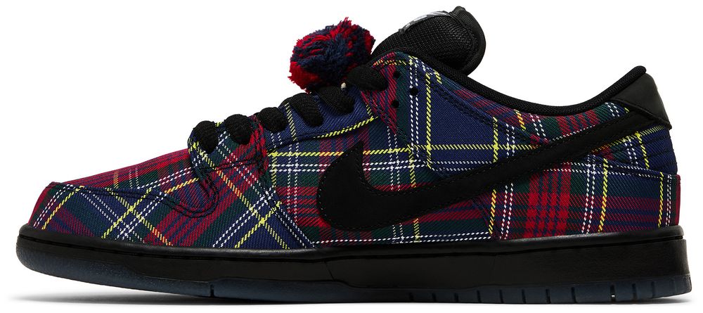 Nardwuar x Nike Dunk Low SB Tam O Shanter Hat'