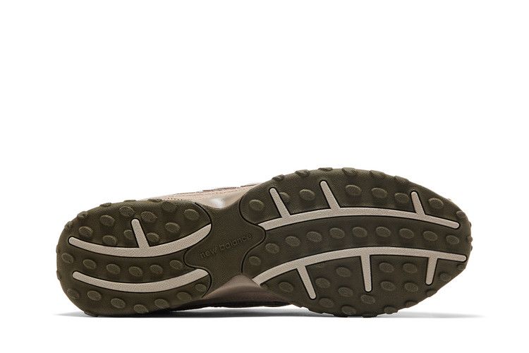 New Balance 204L Mushroom Arid Stone