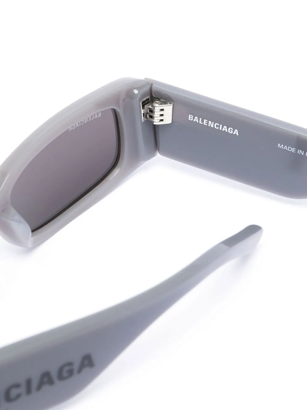 square-frame logo-print sunglasses