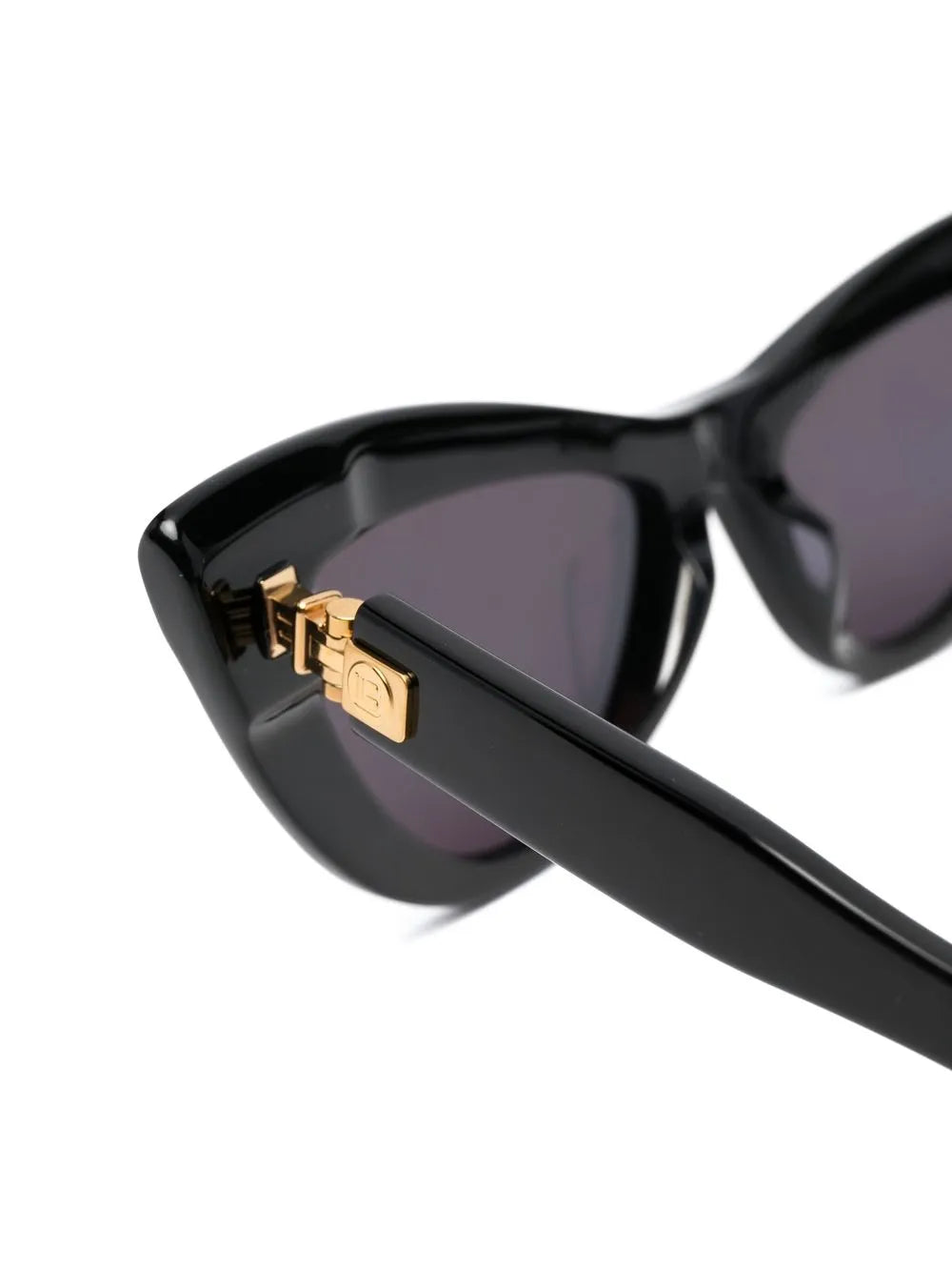 Jolie cat-eye frame sunglasses