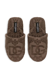logo-embroidered slippers