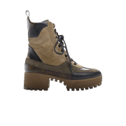Louis Vuitton Wmns Laureate Platform Desert Boot 'Beige Monogram'