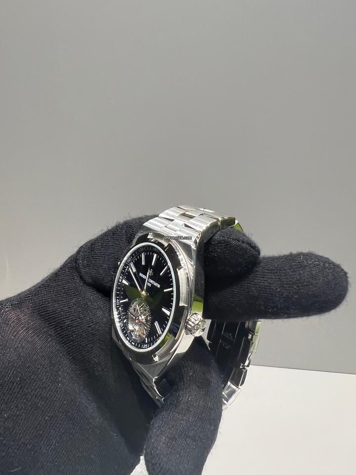 Vacheron Constantin Overseas