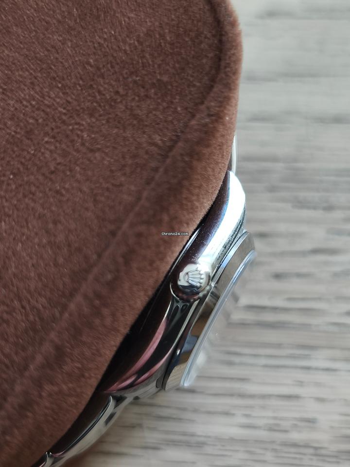 Rolex | Oyster Perpetual | 76080 | 24 x 26 mm | Steel | Automatic