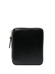 bi-fold leather wallet