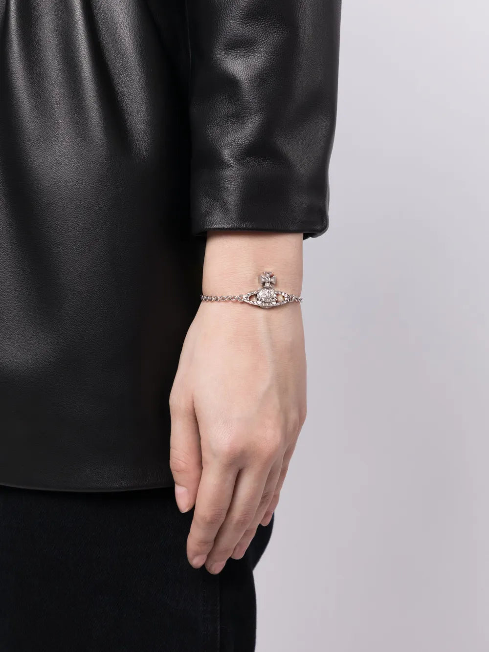 Mayfair Orb-plaque bracelet