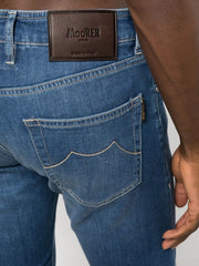 mid-rise tapered-leg jeans