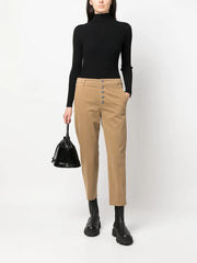 straight-leg cropped trousers