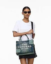 Marc Jacobs Marc Jacobs The Deconstructed Denim Medium Tote Bag Indigo Multi Indigo Multi