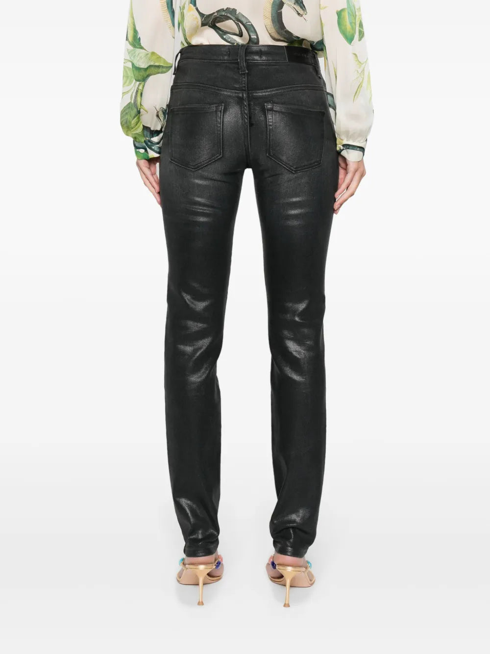 mid-rise skinny jeans