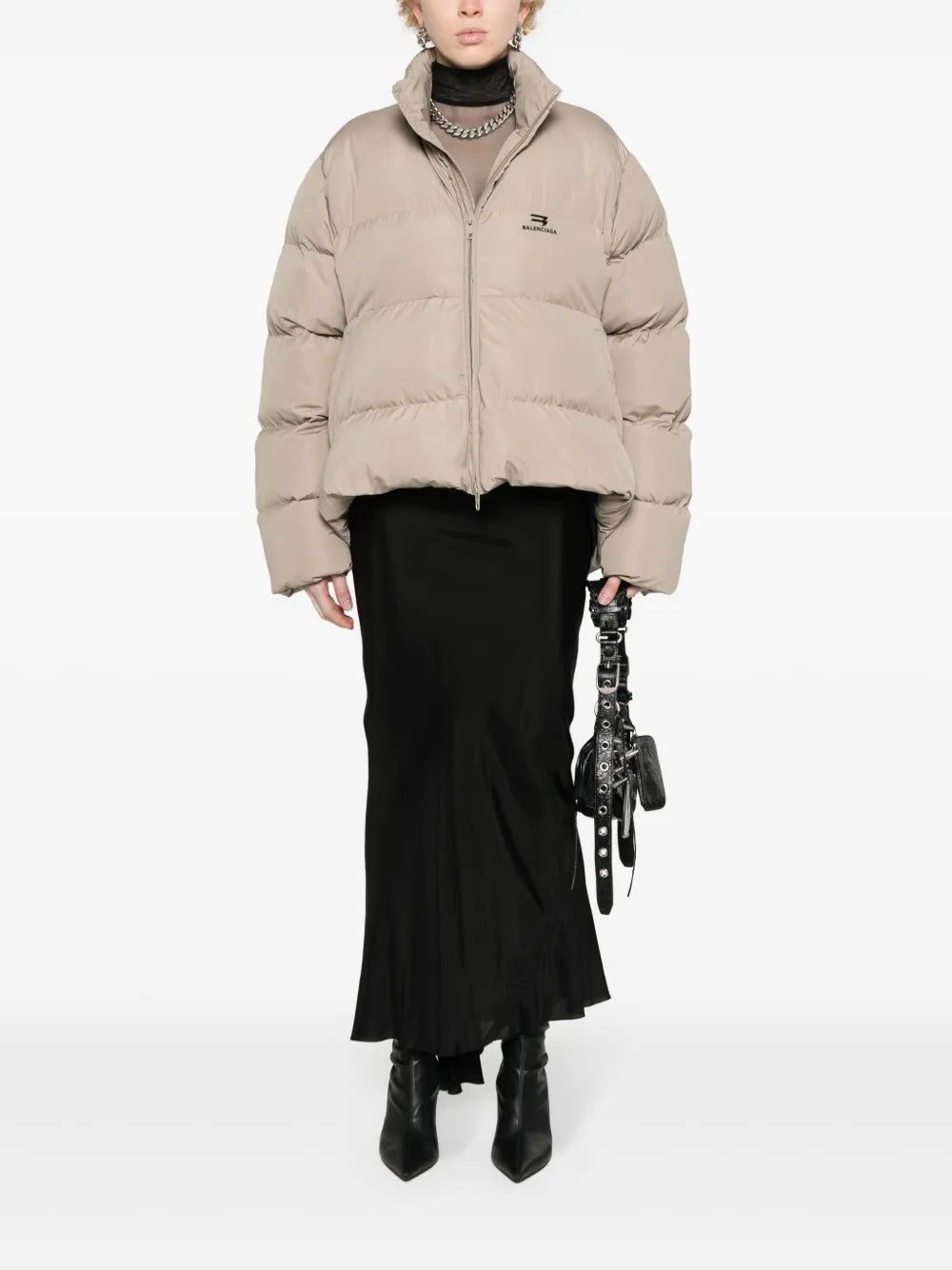 logo-embroidered puffer jacket