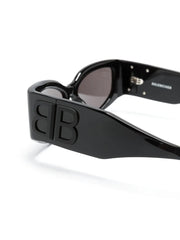 Bossy butterfly-frame sunglasses
