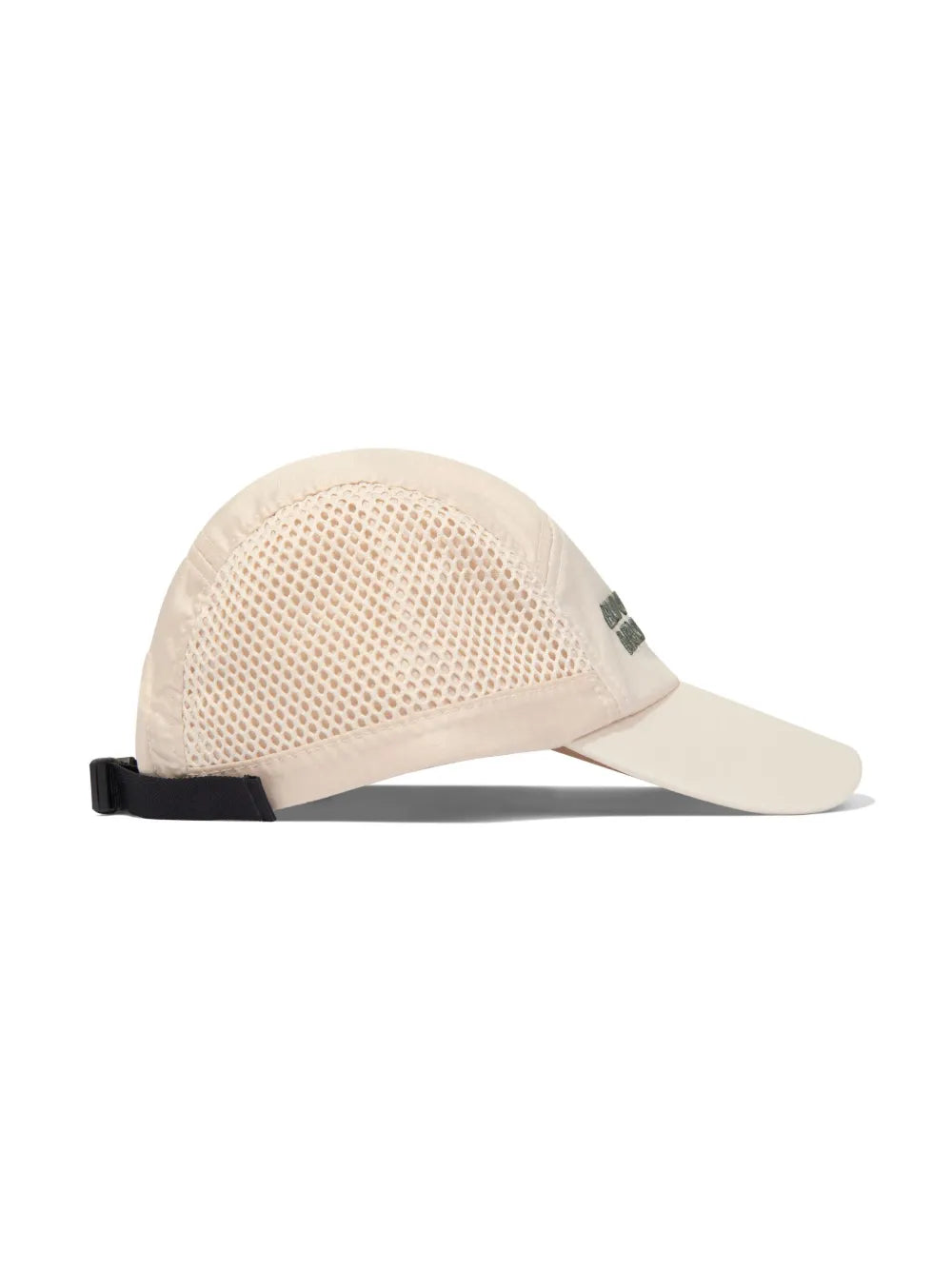 logo-embroidered mesh-panelled cap