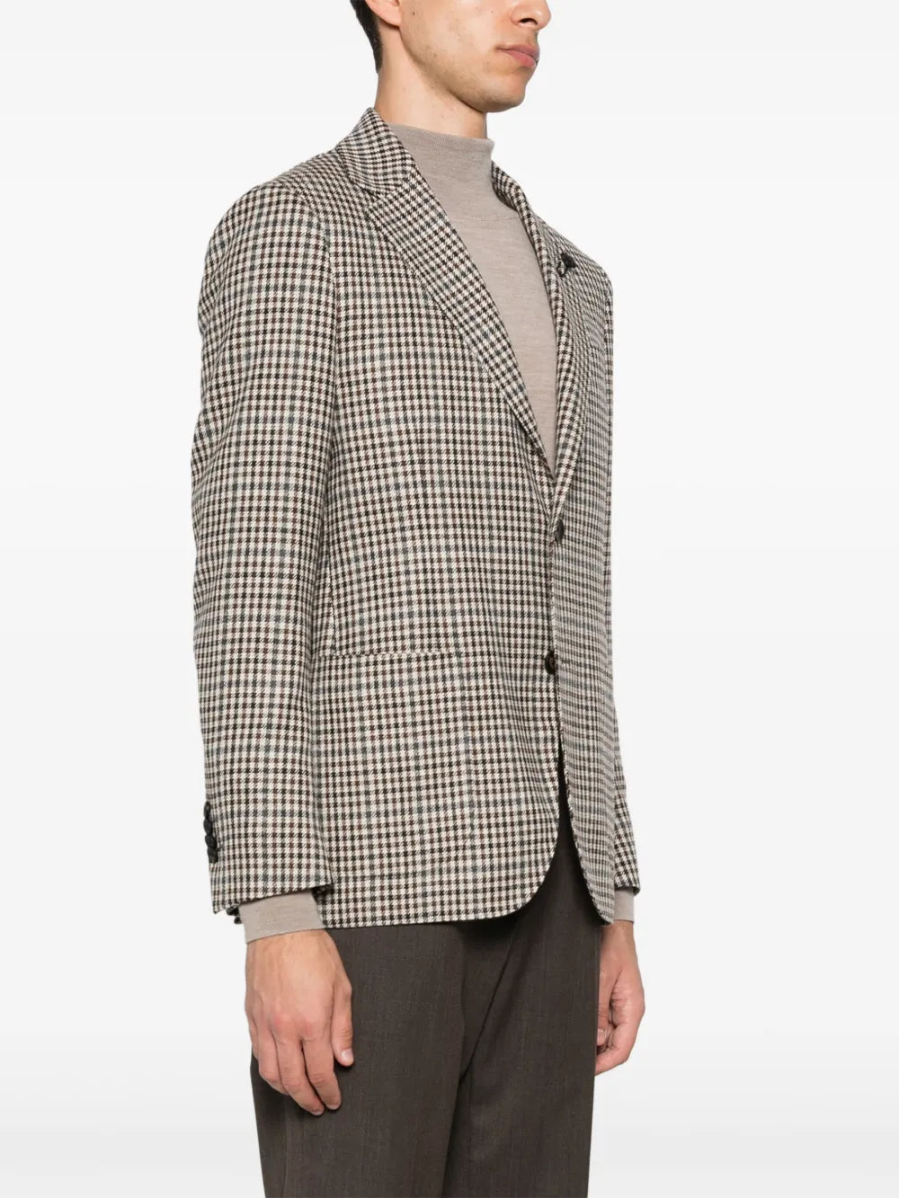 brooch-detail blazer