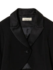 single-breasted cropped blazer