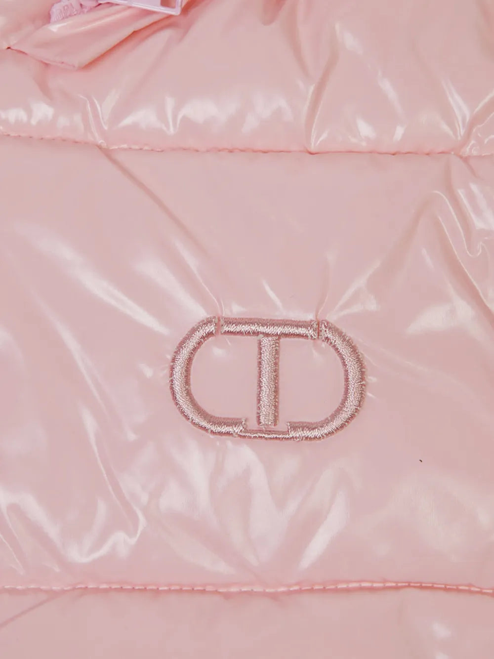 logo-embroidered puffer jacket