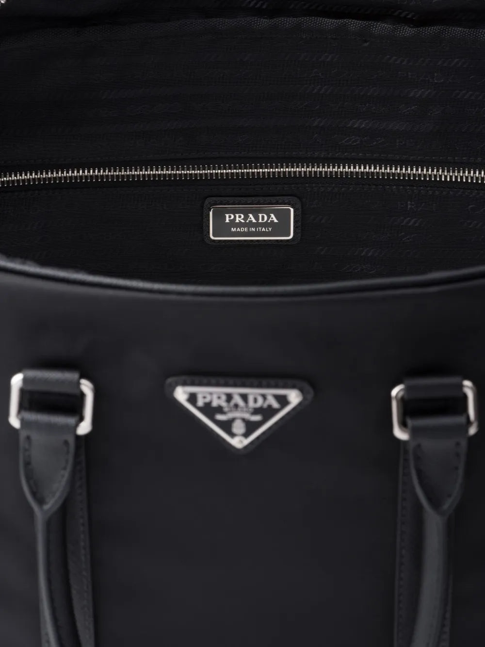 leather luggage bag