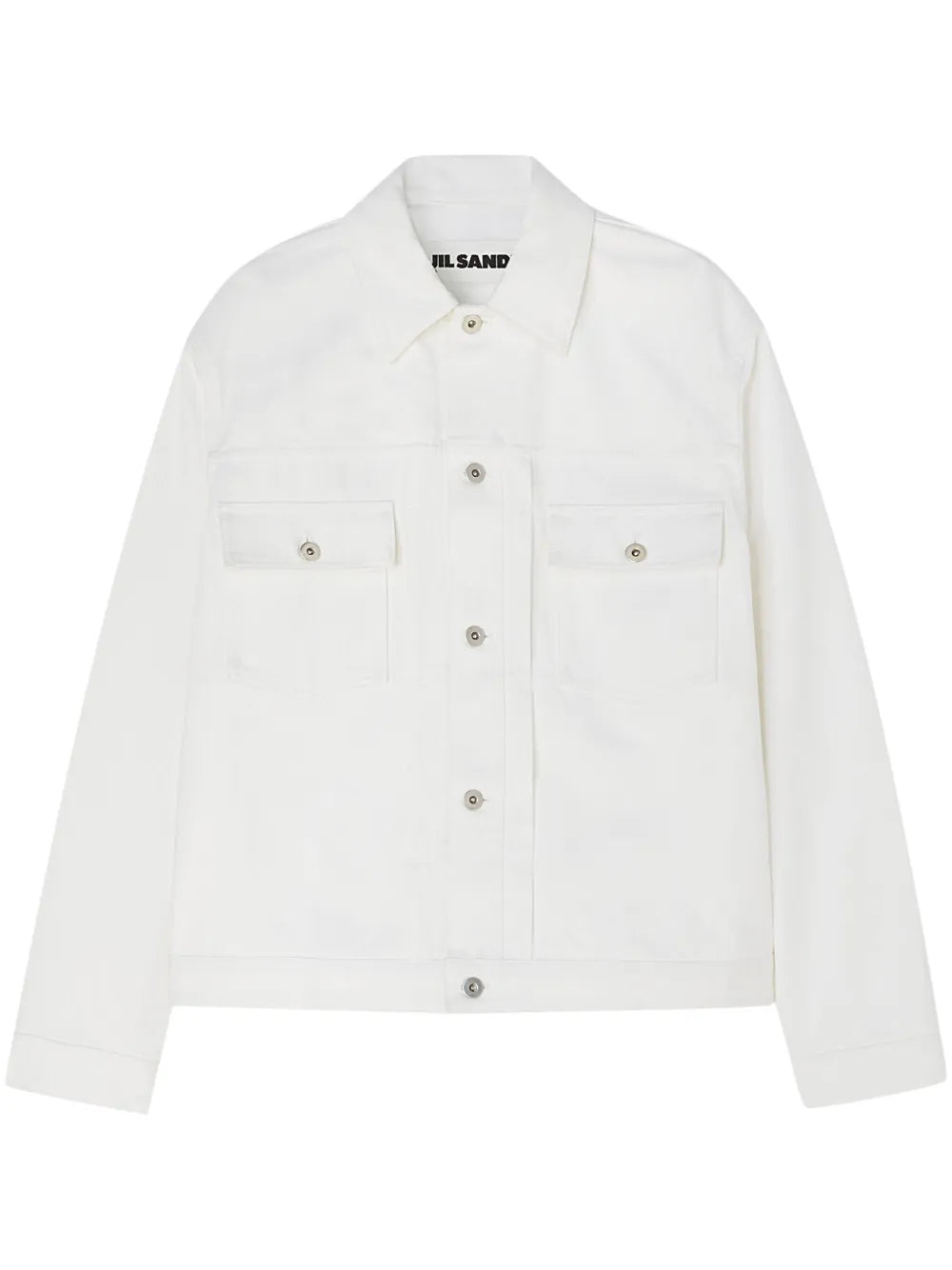 button-fastening denim jacket