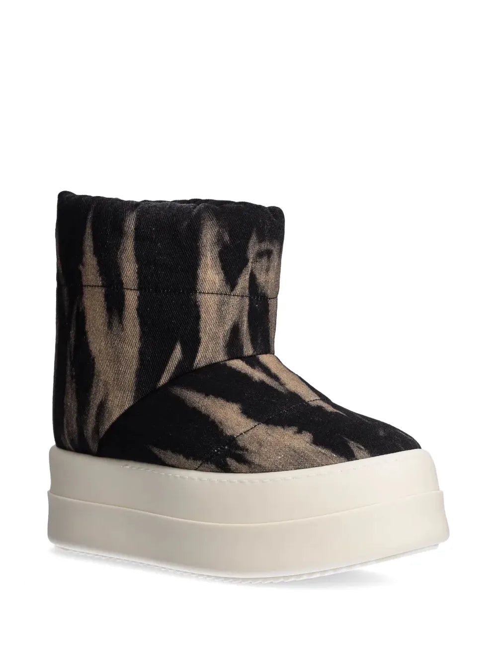 Mega Bumper Lunar boots