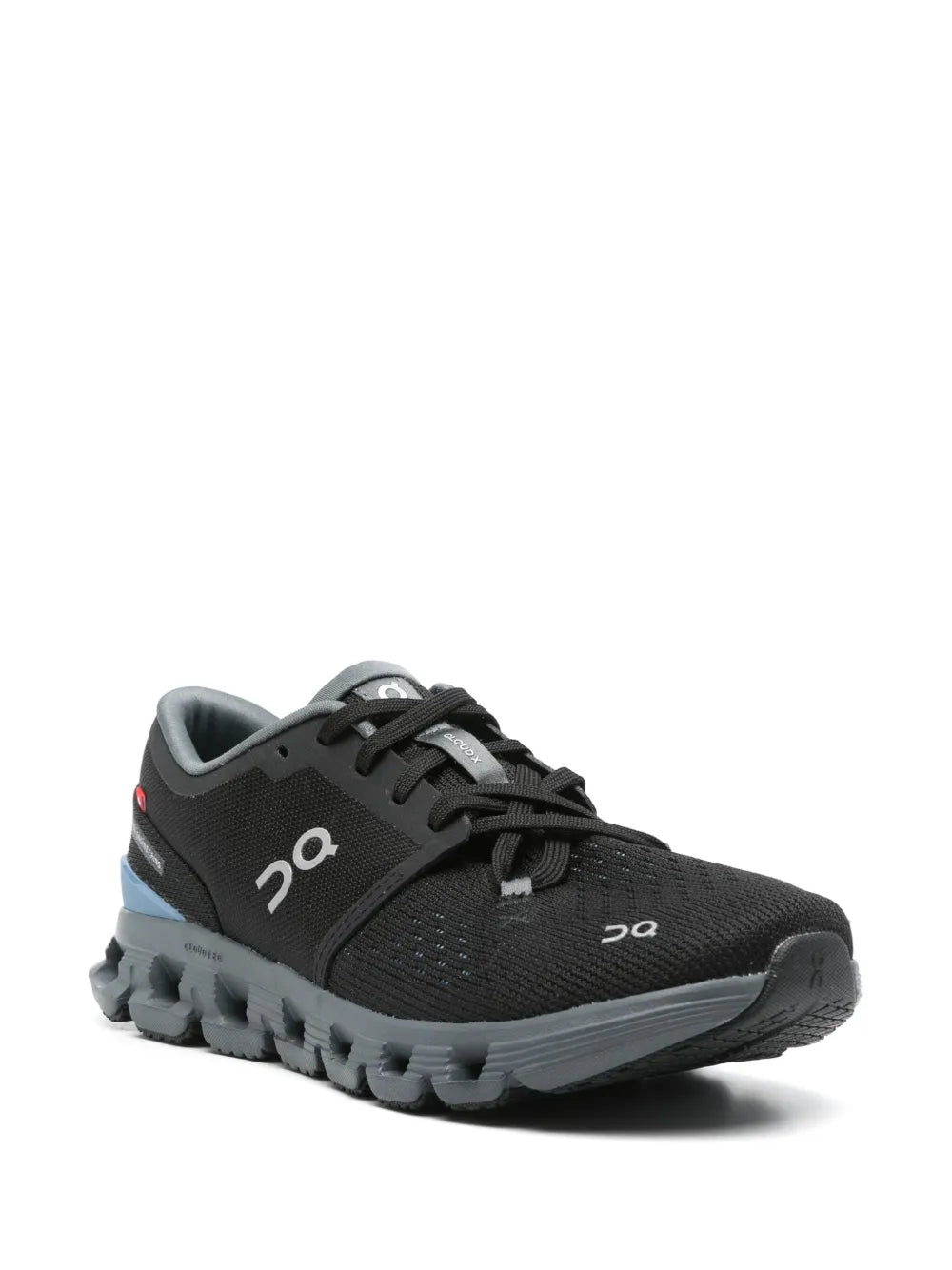 Cloud X 4 sneakers