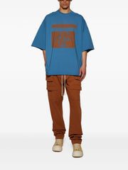 cargo-pocket pants