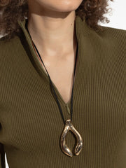 wishbone-motif necklace
